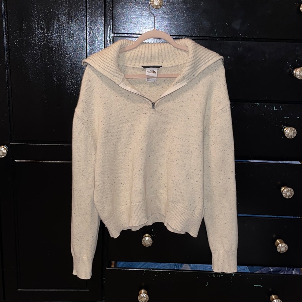 North face quarter zip